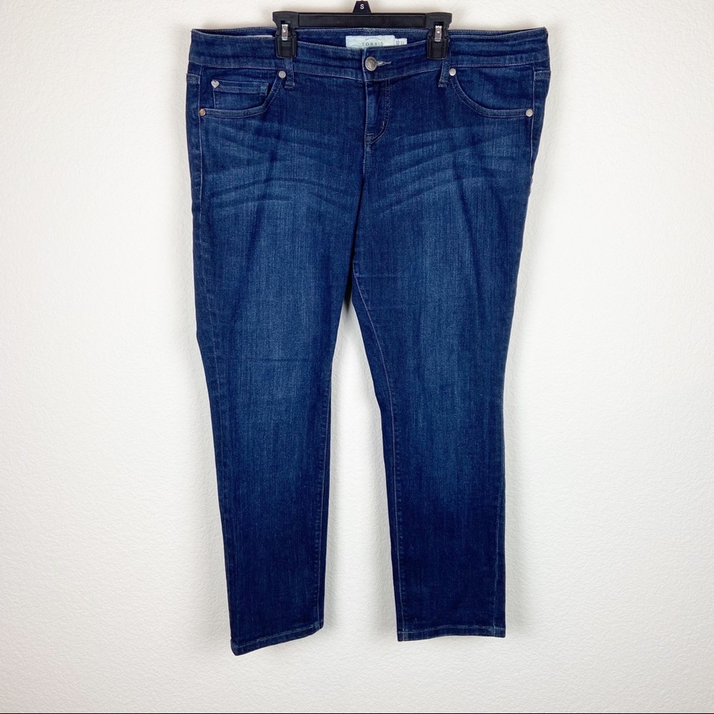 Torrid Womens Boyfriend Jeans Size 14 SHORT